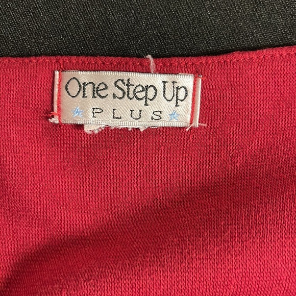 One Step Up Plus Red Lace Cami Tank Top 1X - Picture 7 of 11